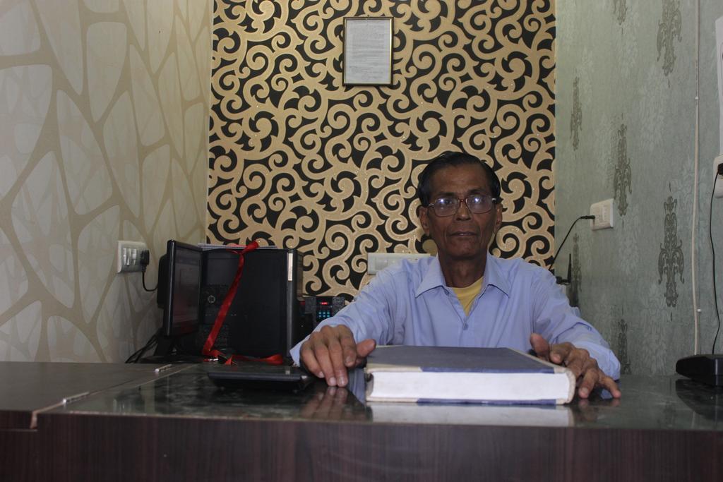 Hotel Kanishka Varanasi Exterior photo